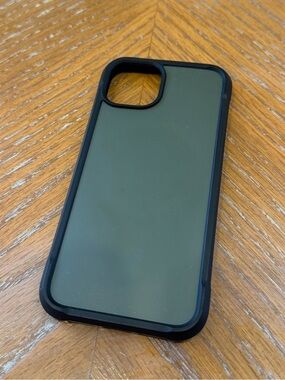 Nomad Rugged Ash Green Protective iPhone 14 Case